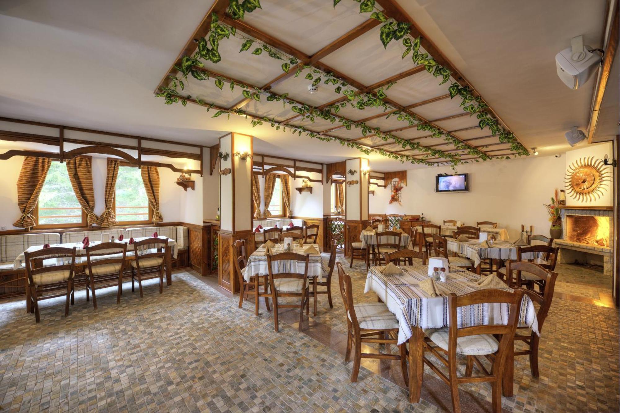 Mpm Family Hotel Merryan Pamporovo Bagian luar foto